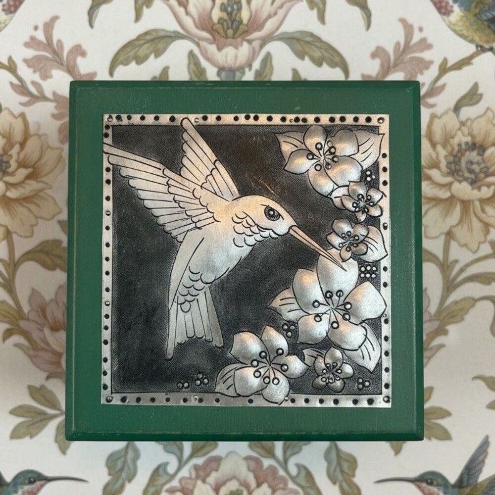 Vintage Wood Jewelry Trinket Box Metal Lid Hummingbird Floral Decor Green 4.5”